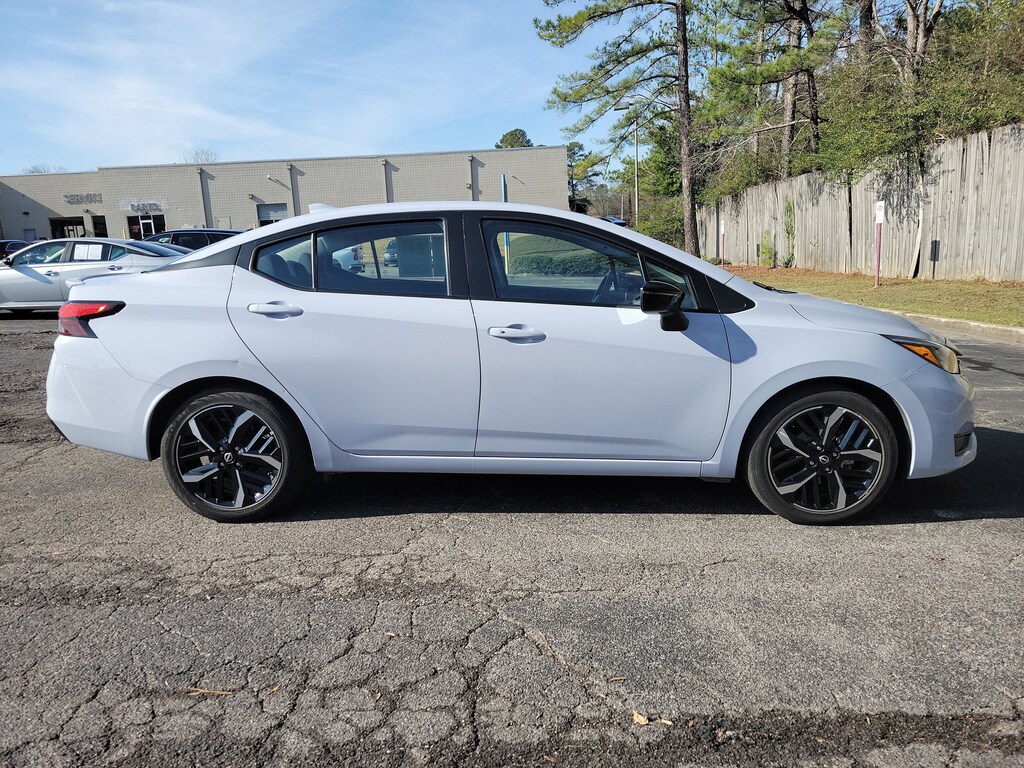 Used 2024 Nissan Versa 1.6 SR Sedan