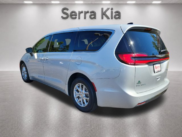 Used 2024 Chrysler Pacifica Touring L Van Passenger Van
