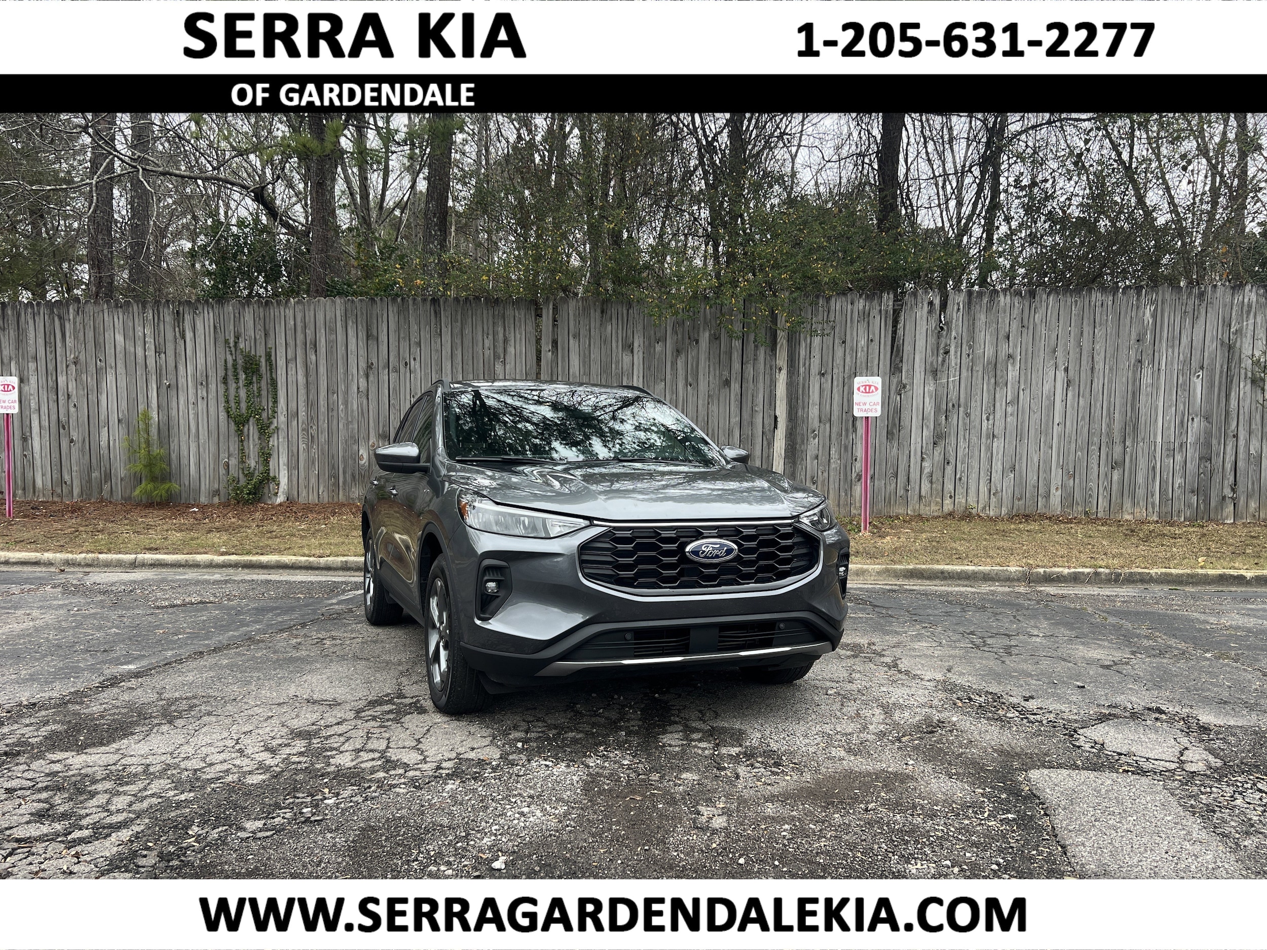 2025 Ford Escape ST-Line Select's photo