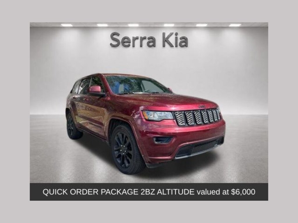 Used 2017 Jeep Grand Cherokee Laredo RWD SUV