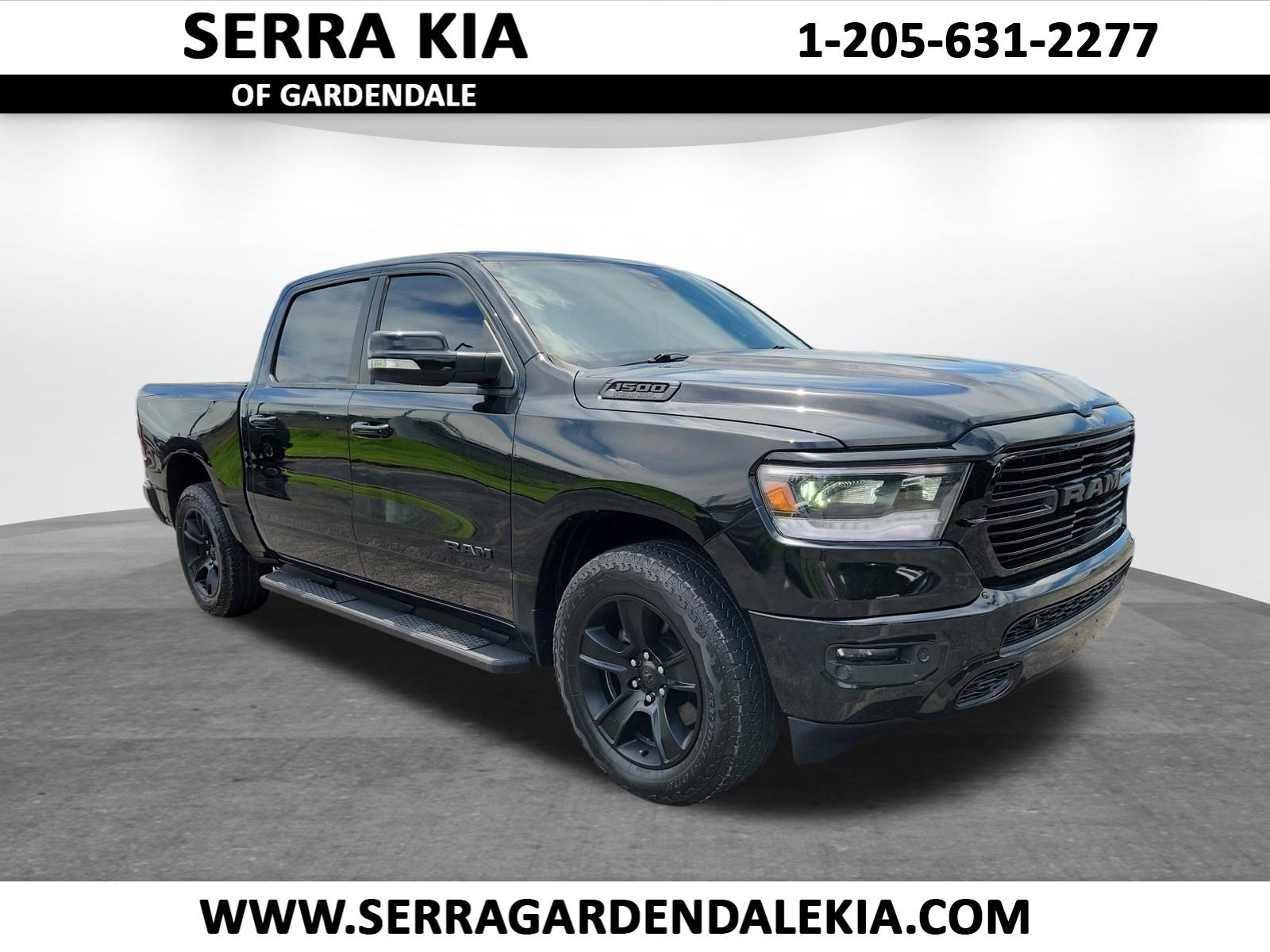 2020 RAM 1500 Big Horn/Lone Star 4x4 Crew Cab 5'7's photo
