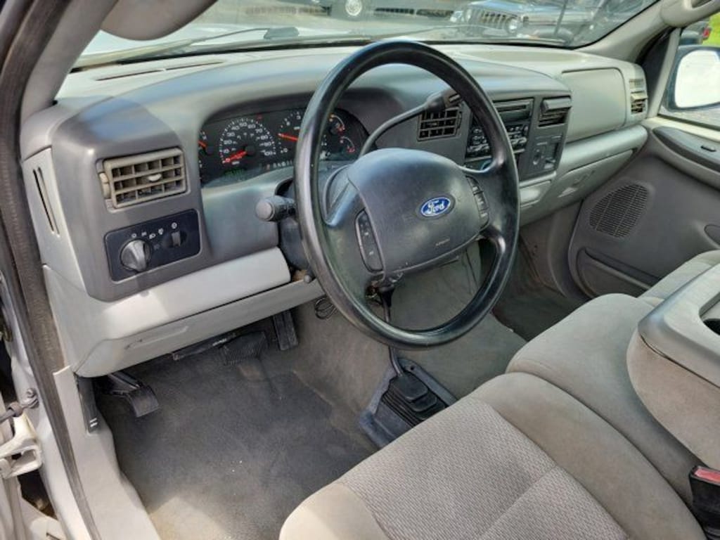 Used 2003 Ford F-250 Truck Super Cab