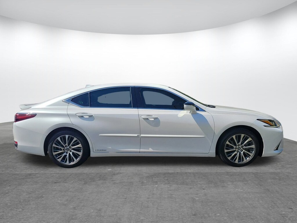 Used 2021 Lexus ES 300h  Sedan