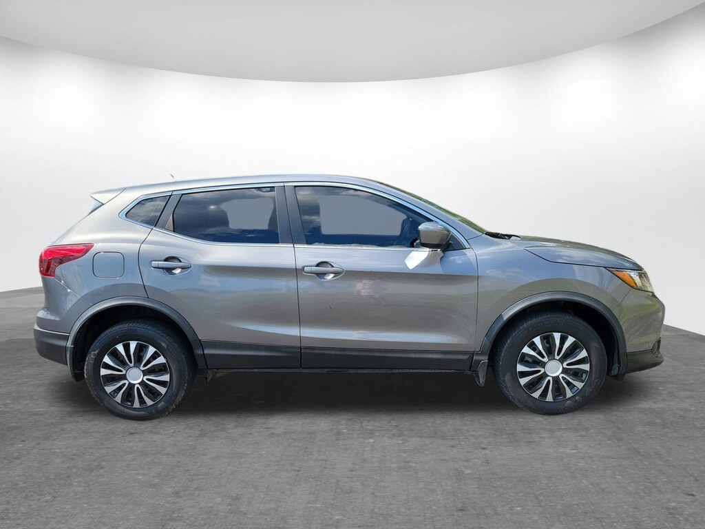 Used 2018 Nissan Rogue Sport S SUV