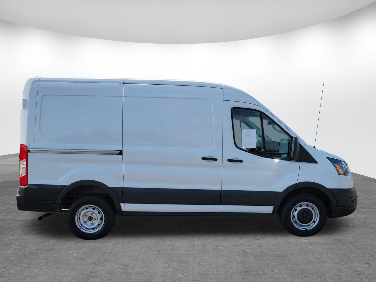 2022 Ford Transit Cargo Van photo 2