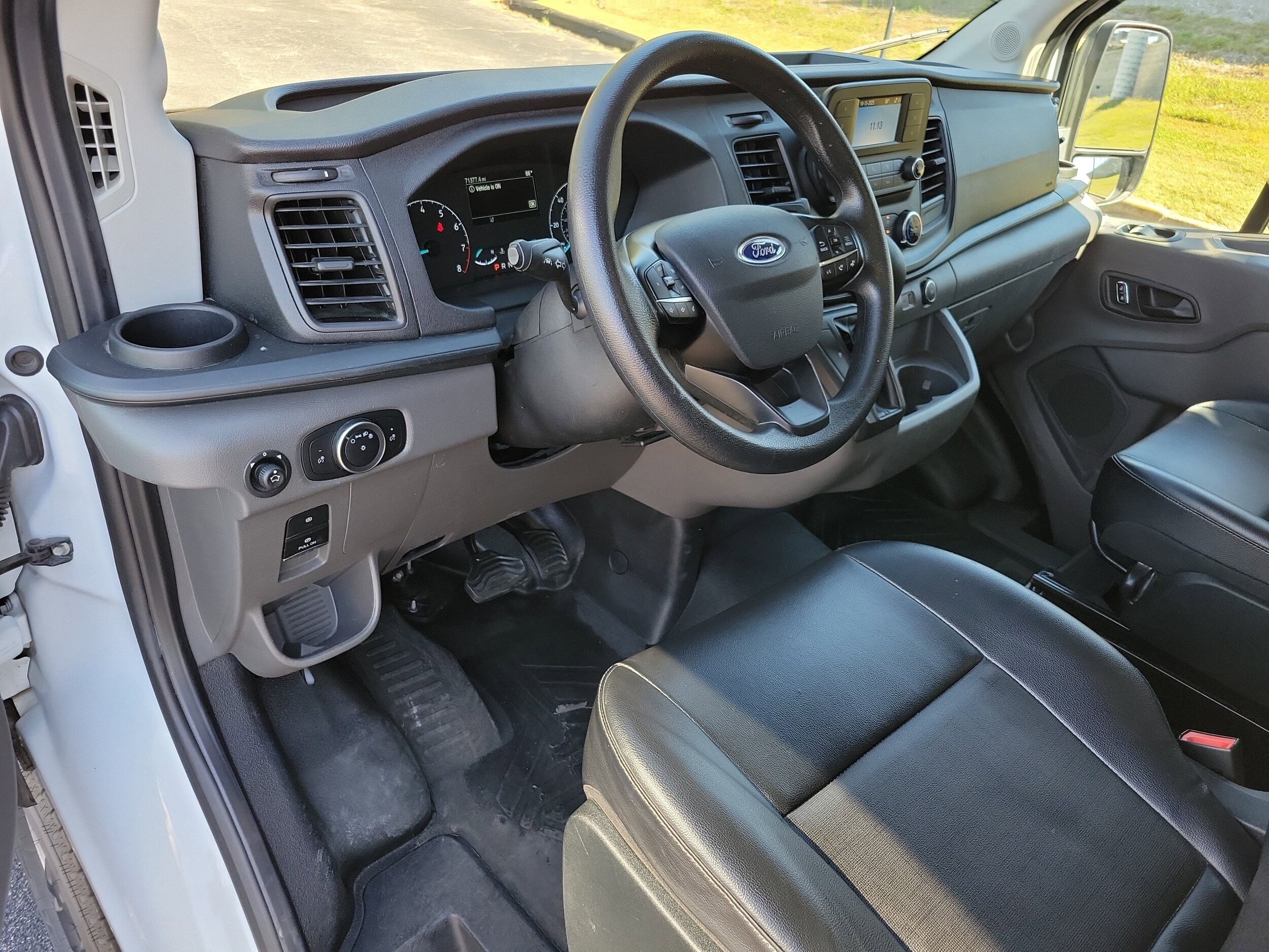 2023 Ford Transit Cargo Van photo 3