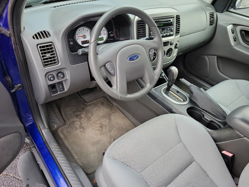 Used 2005 Ford Escape  SUV