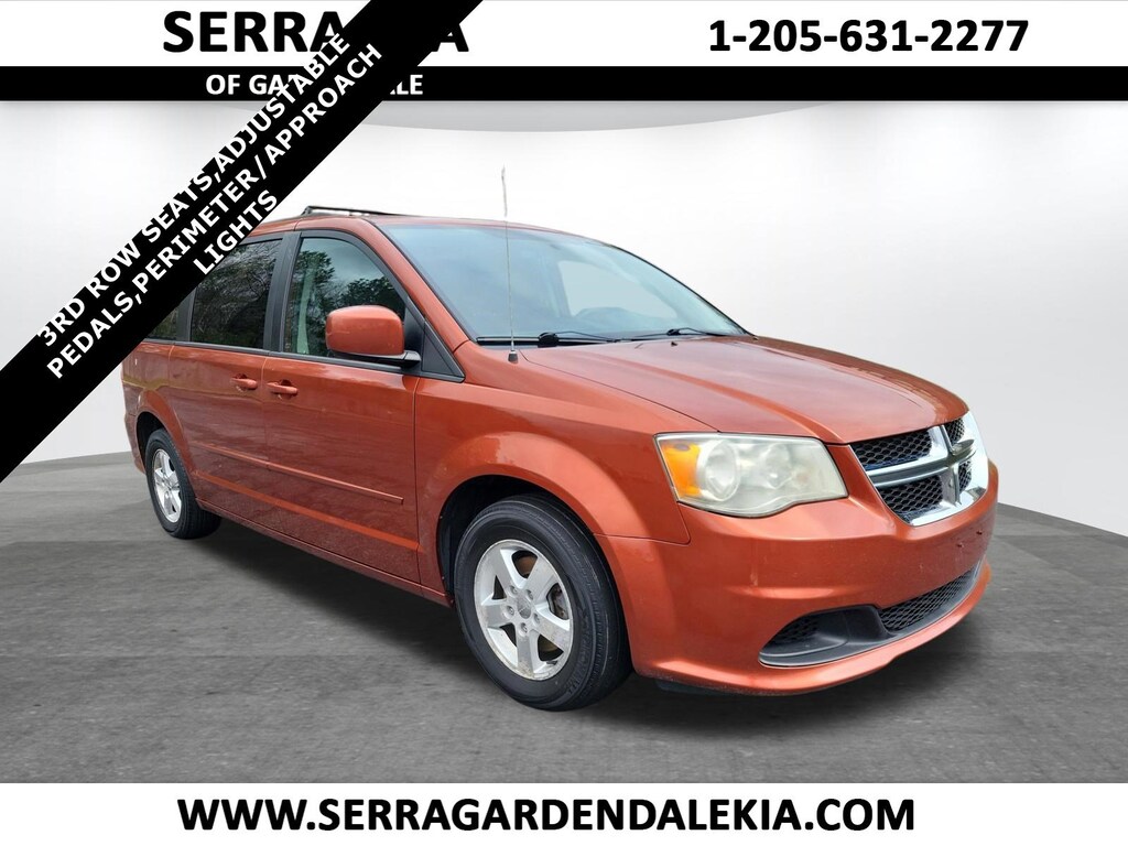 Used 2012 Dodge Grand Caravan SXT Van