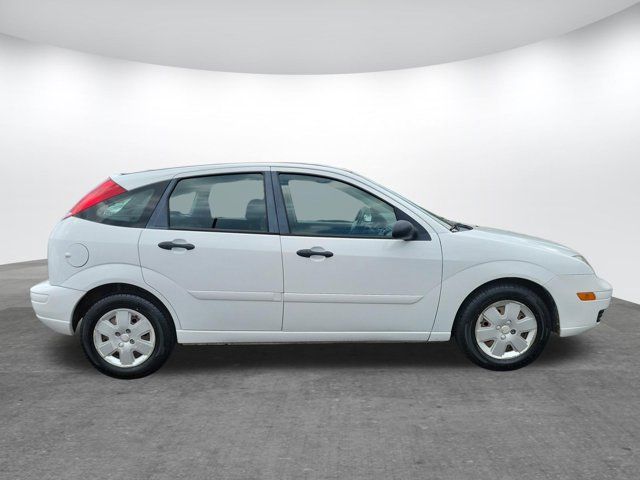 Used 2007 Ford Focus ZX5 S with VIN 1FAHP37N57W238229 for sale in Gardendale, AL