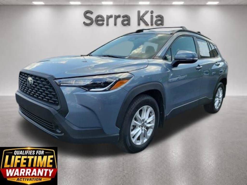 Used 2024 Toyota Corolla Cross LE SUV