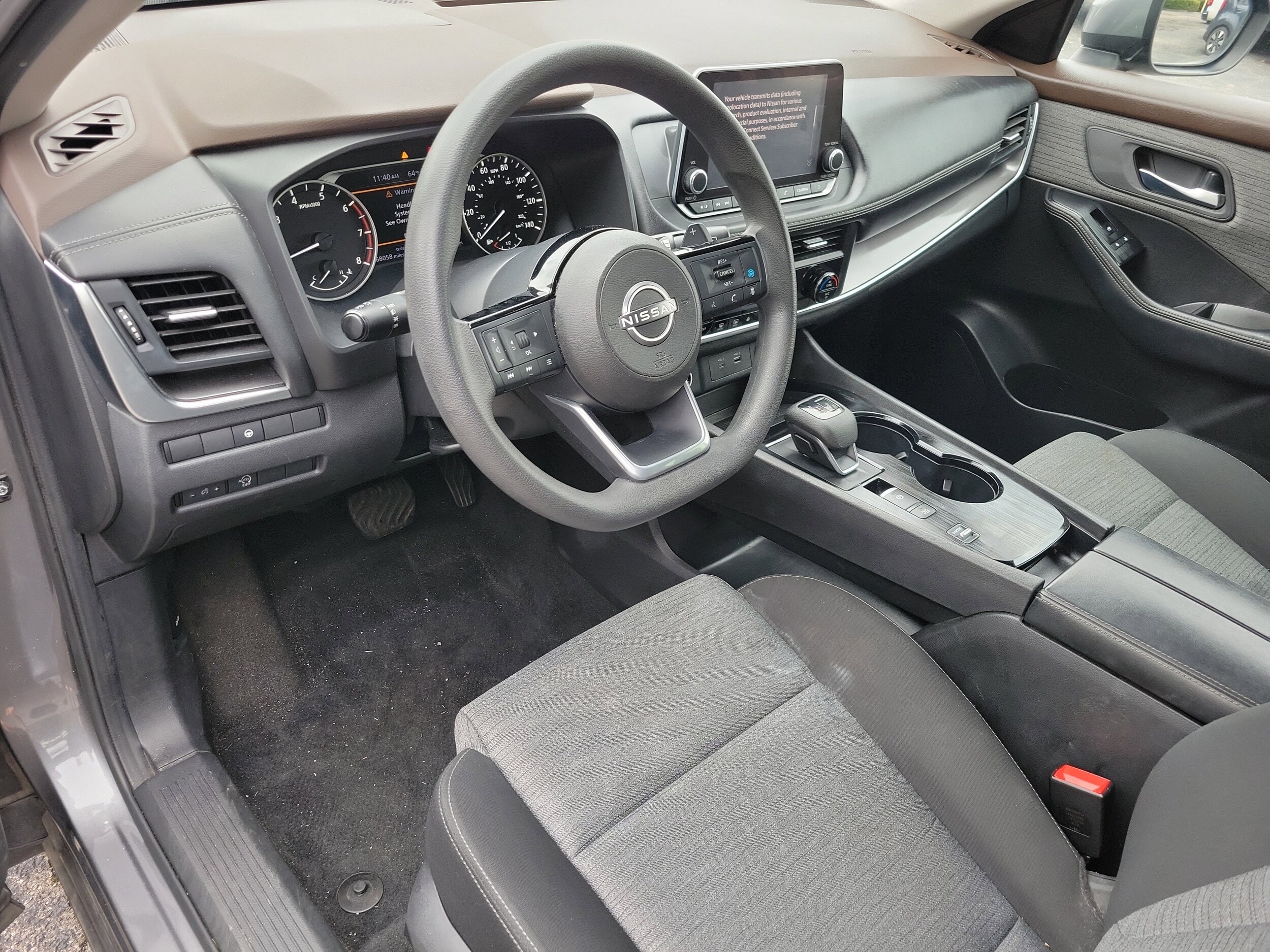 2023 Nissan Rogue SV photo 3