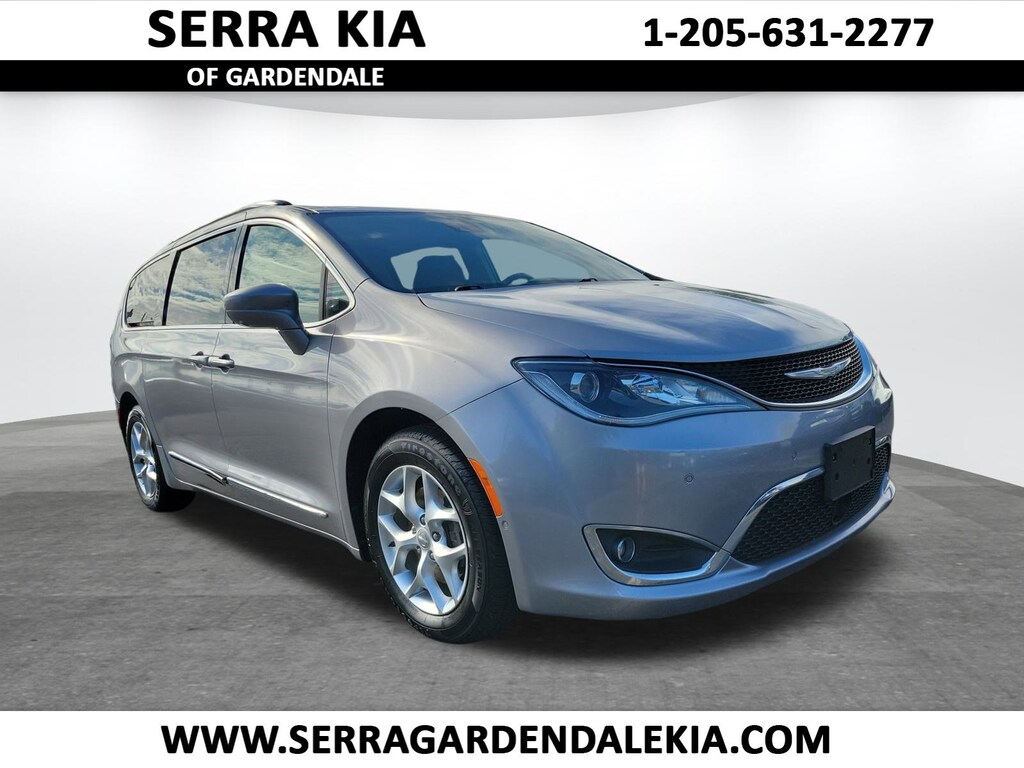 Used 2017 Chrysler Pacifica Touring-L Plus Van