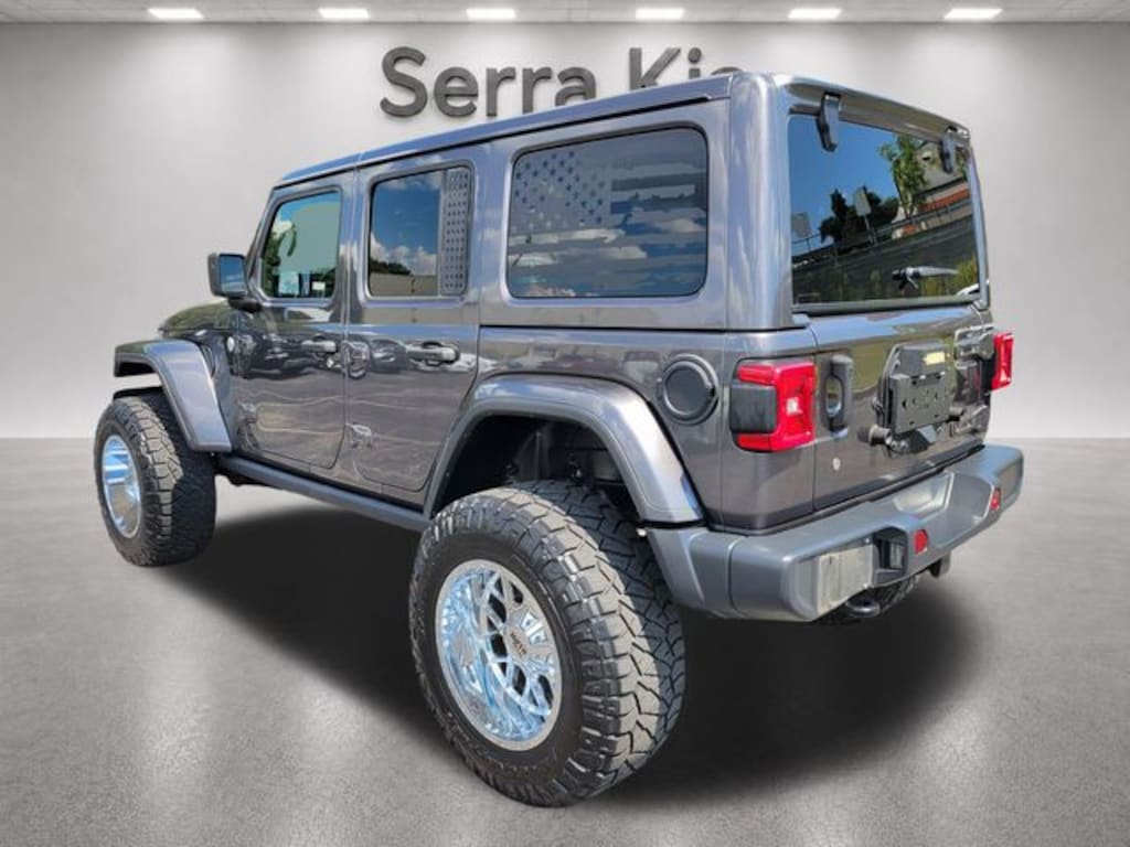Used 2018 Jeep Wrangler Unlimited Sahara 4x4 SUV