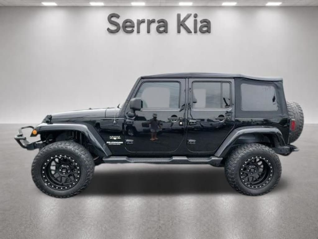 Used 2016 Jeep Wrangler JK Unlimited Sahara 4x4 SUV
