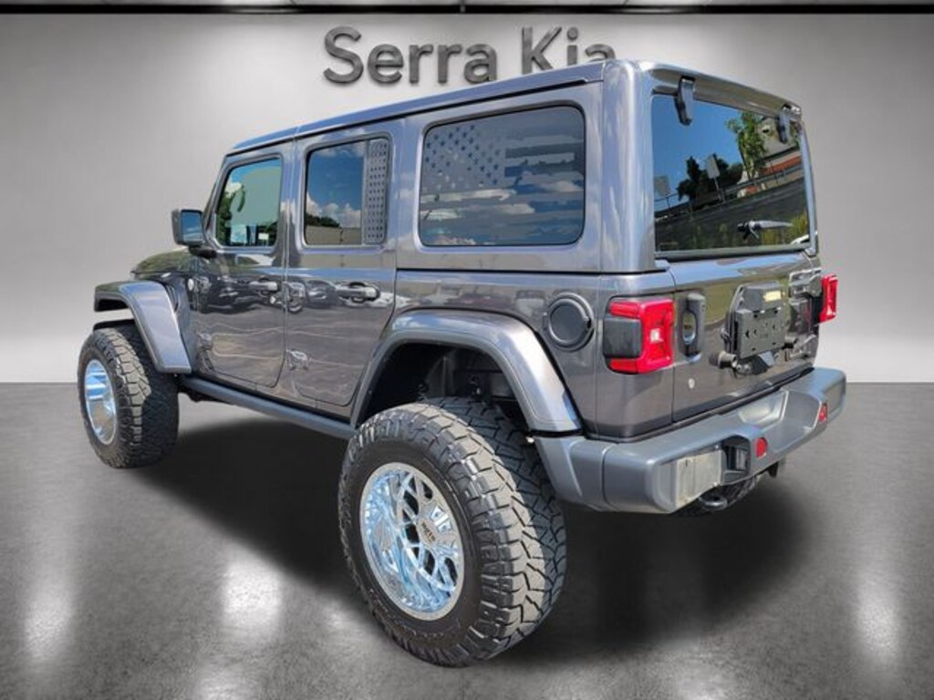 Used 2018 Jeep Wrangler Unlimited Sahara 4x4 SUV