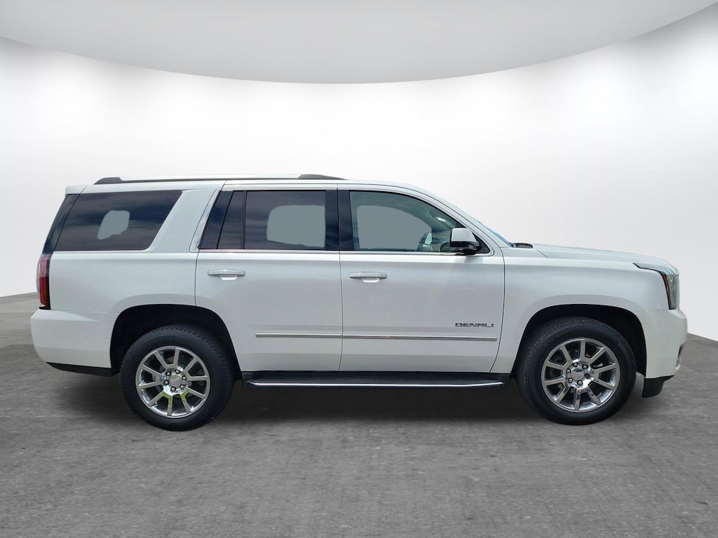 Used 2017 GMC Yukon Denali SUV