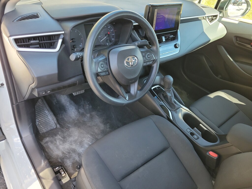 Used 2025 Toyota Corolla LE Sedan