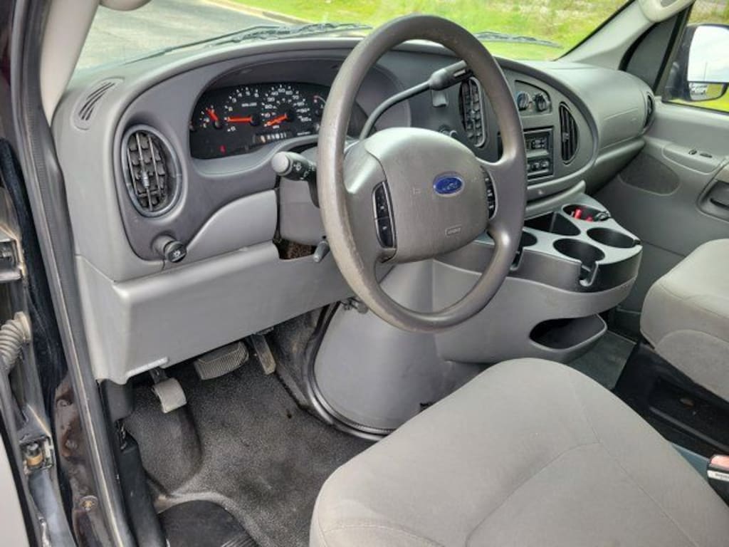 Used 2006 Ford E-350 Super Duty Van Extended Cargo Van