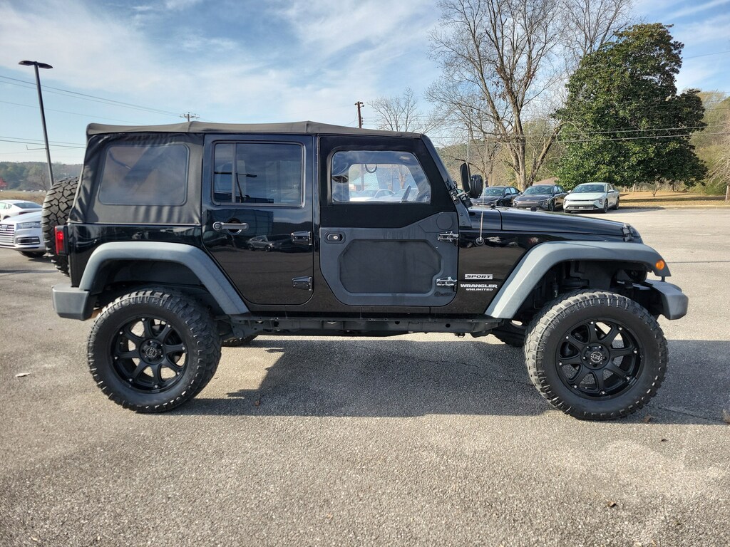 Used 2015 Jeep Wrangler Unlimited Sport 4x4 SUV