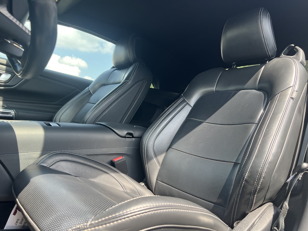 Used 2025 Ford Mustang Convertible