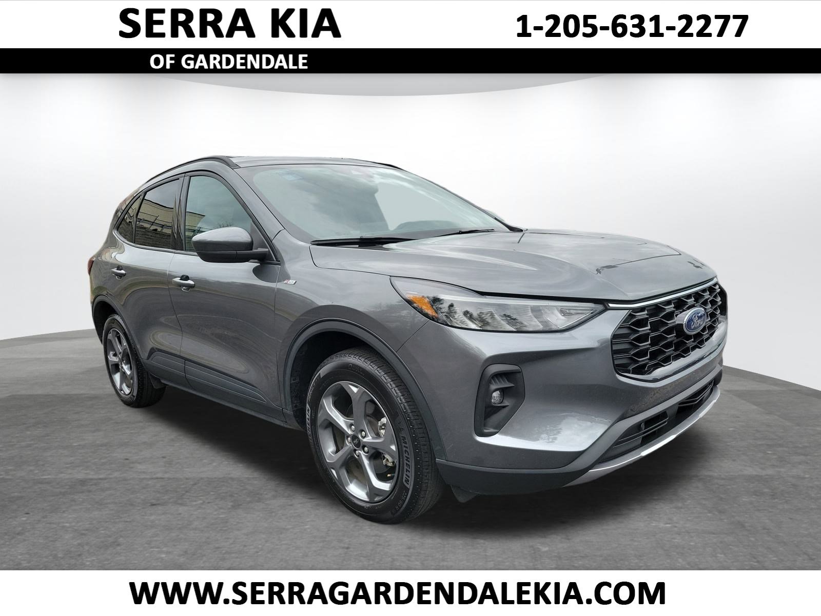 2025 Ford Escape ST-Line Select's photo