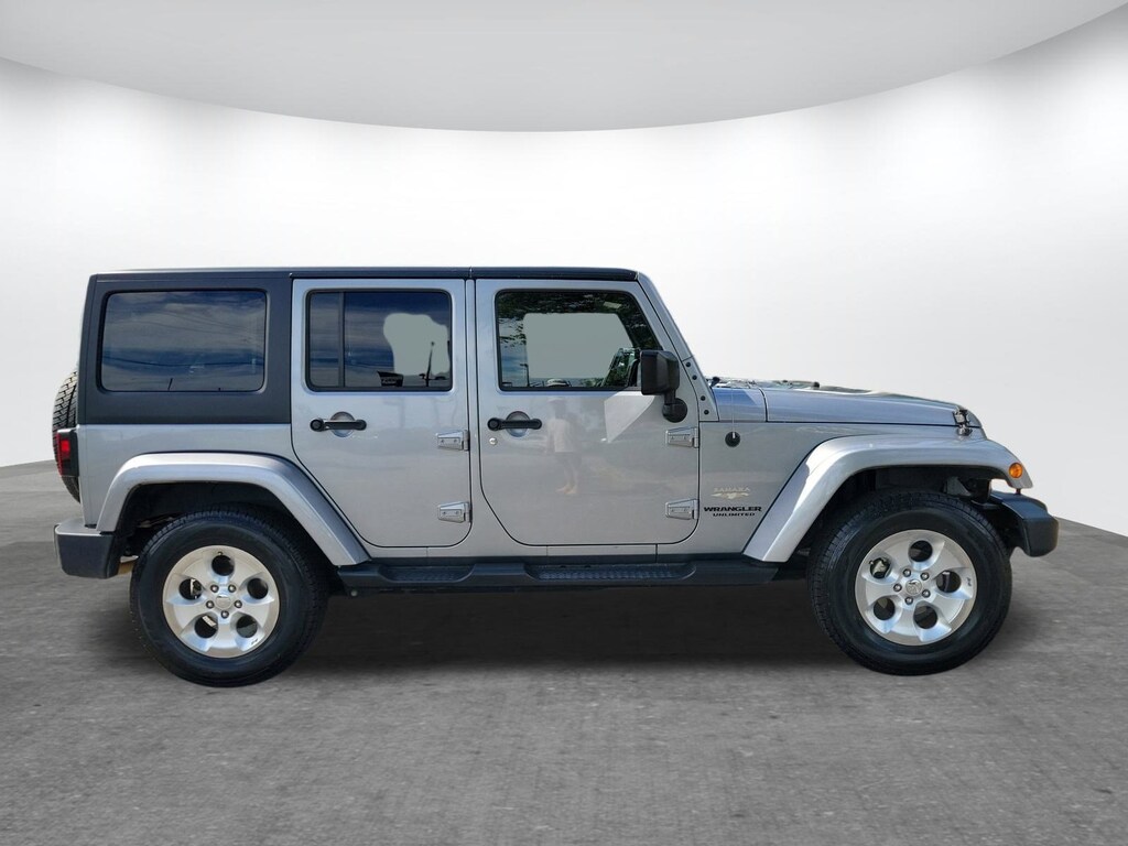 Used 2015 Jeep Wrangler Unlimited Sahara 4x4 SUV