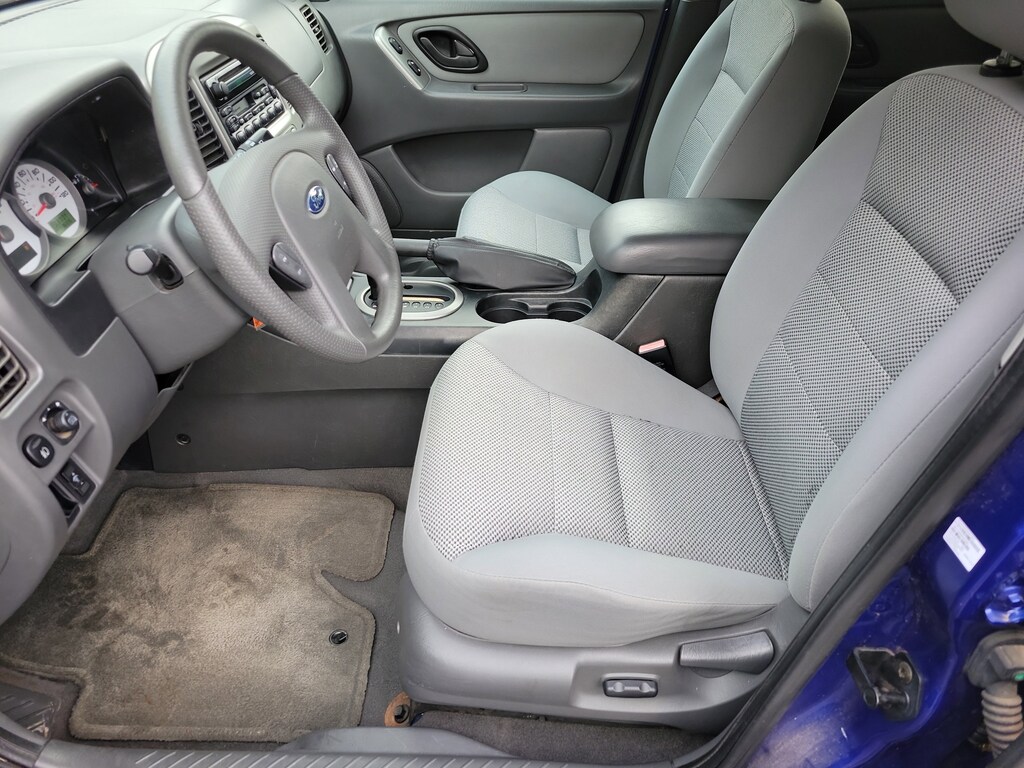 Used 2005 Ford Escape  SUV