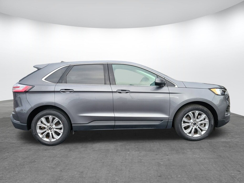 Used 2024 Ford Edge Titanium SUV