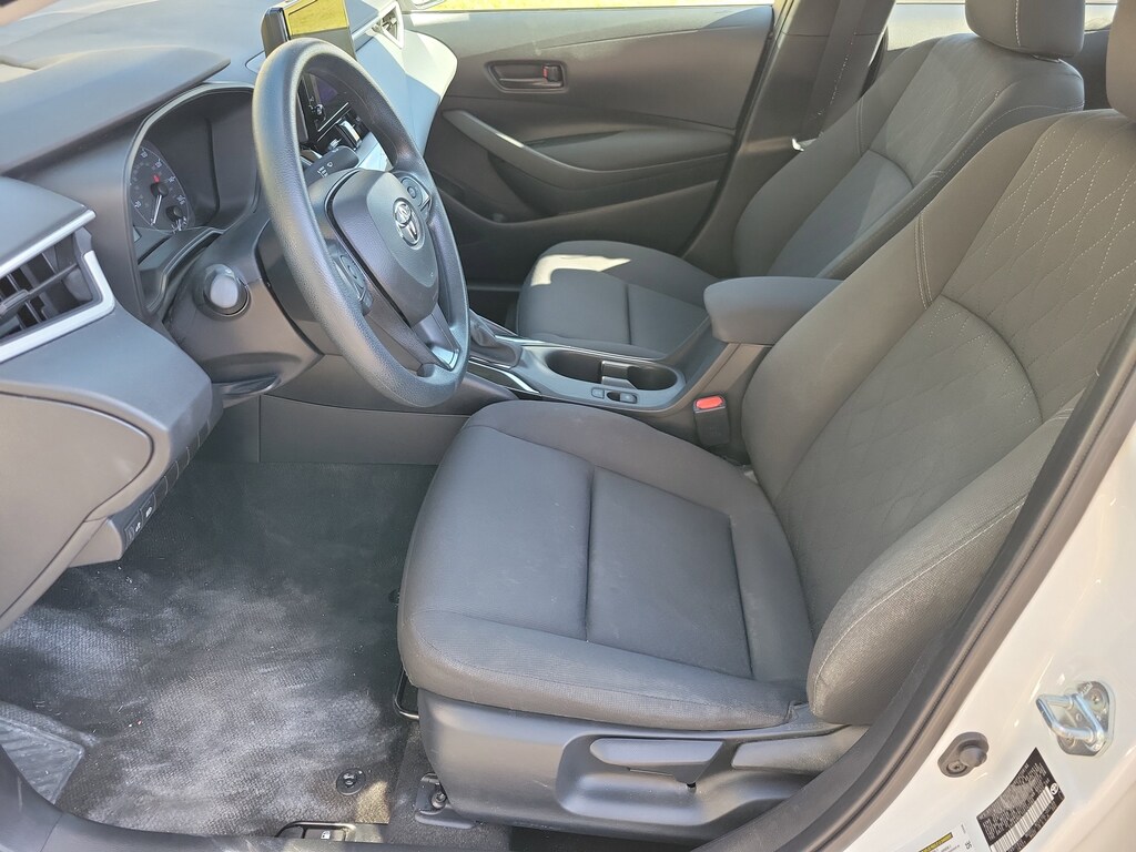 Used 2025 Toyota Corolla LE Sedan