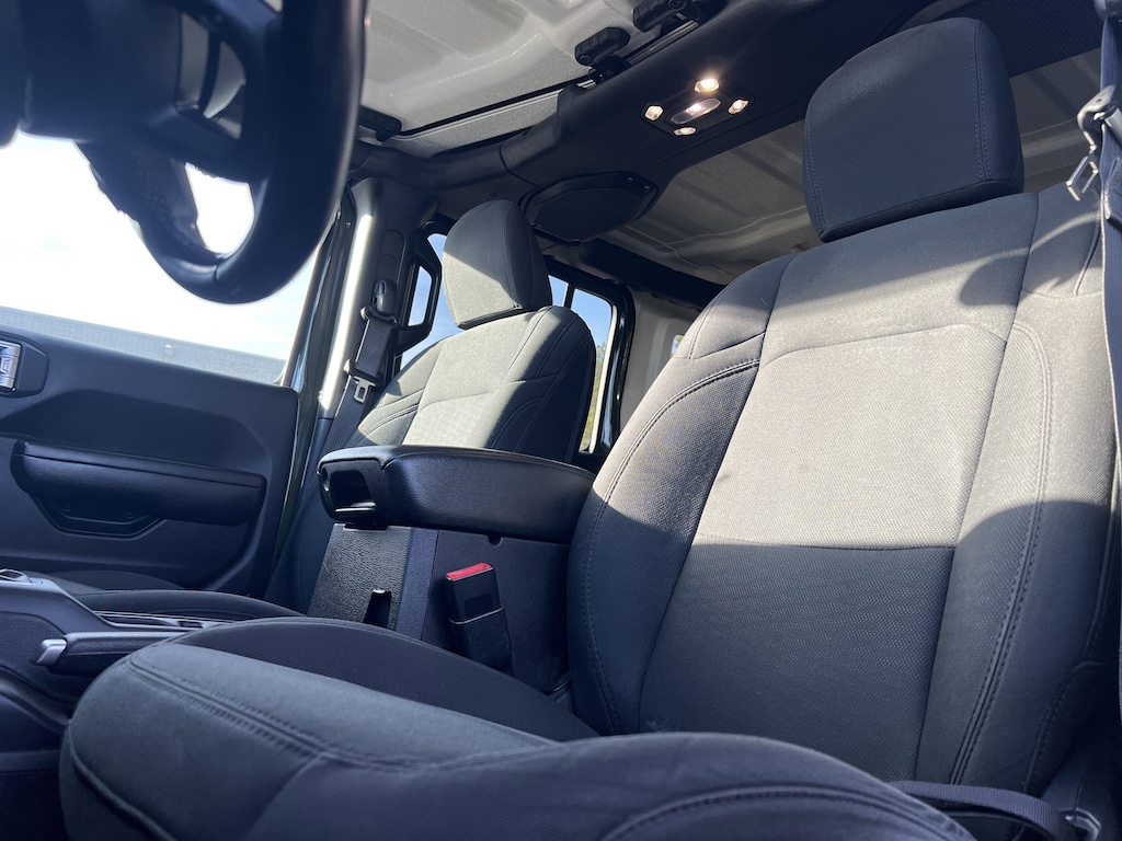 Used 2020 Jeep Wrangler Unlimited Sport SUV