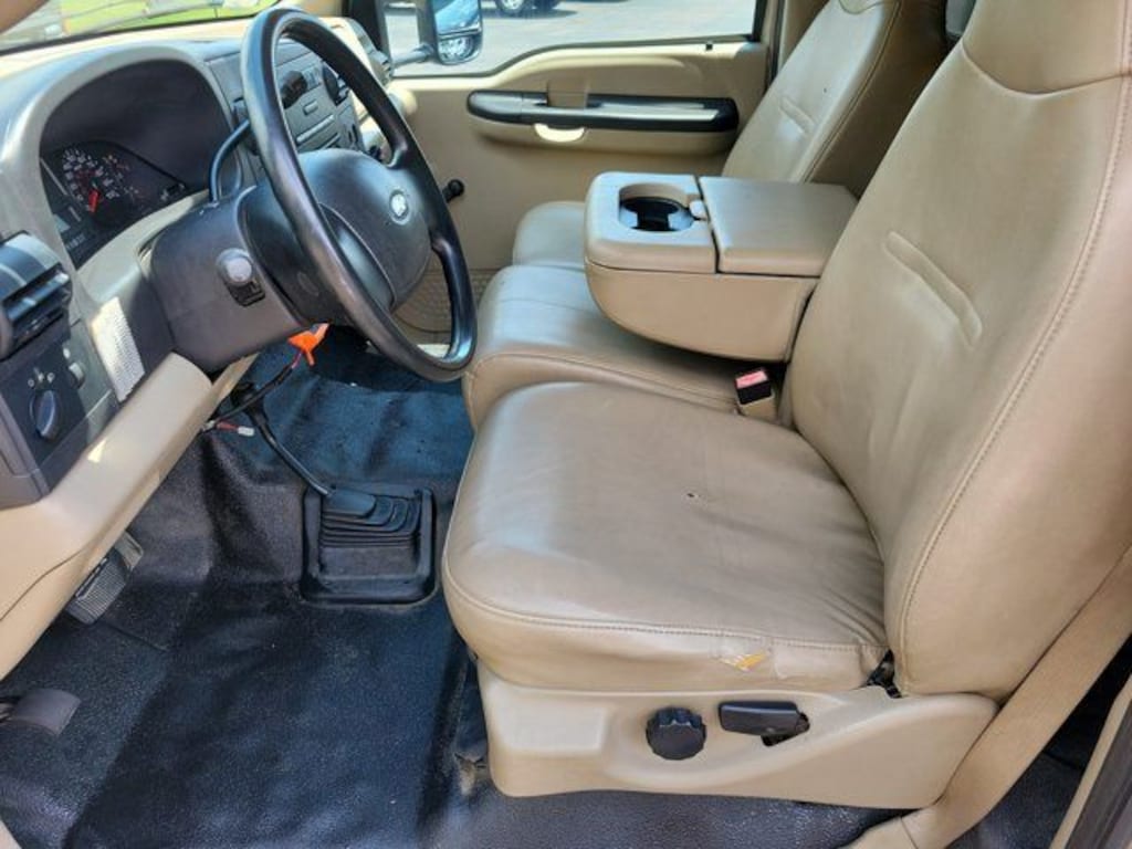 Used 2007 Ford F-450 Chassis Truck Regular Cab