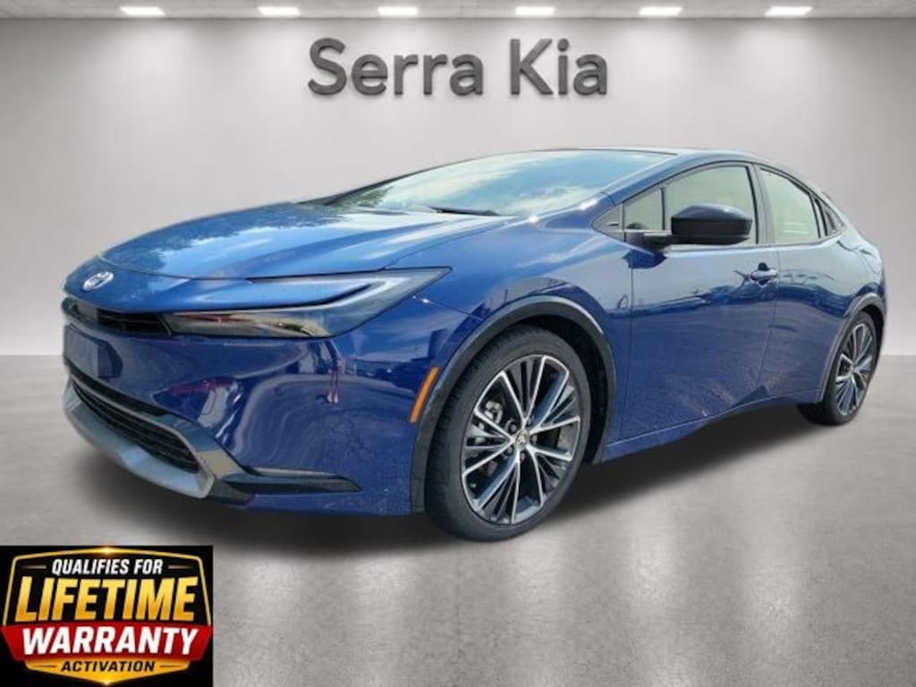 Used 2024 Toyota Prius XLE Hatchback