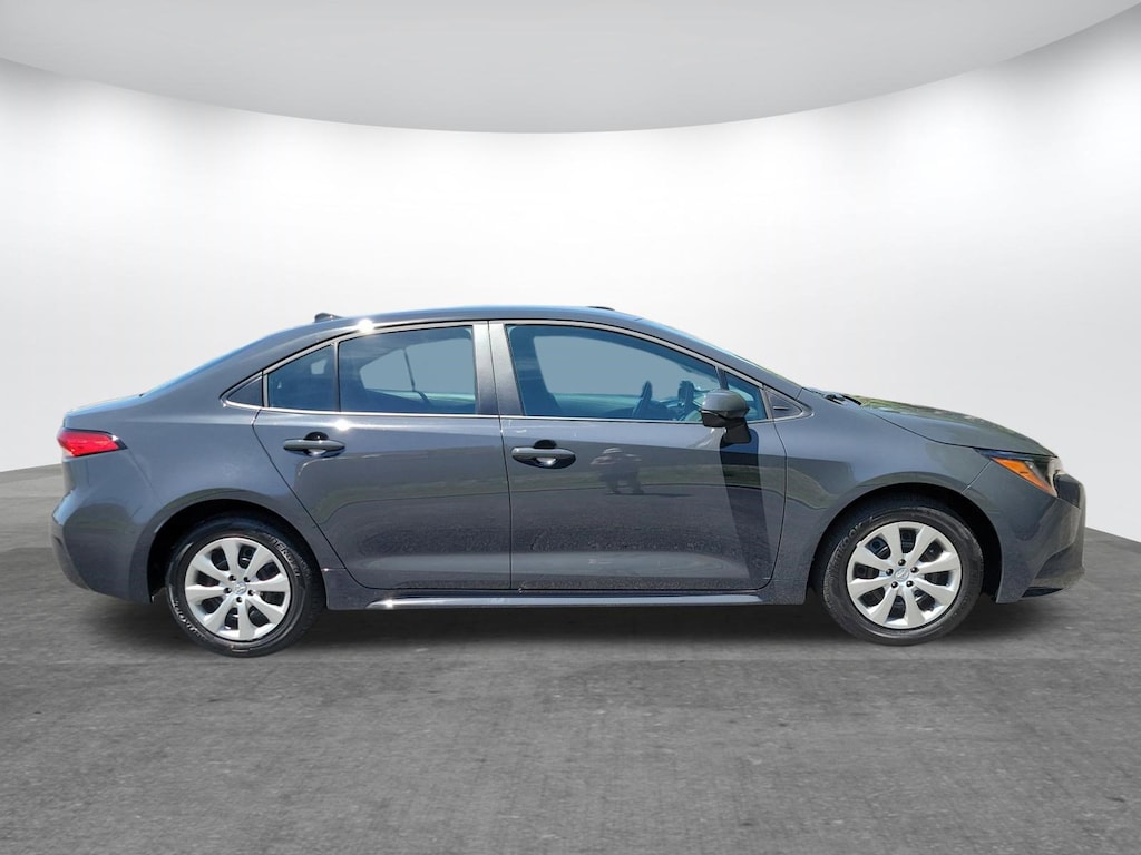 Used 2026 Toyota Corolla LE Sedan