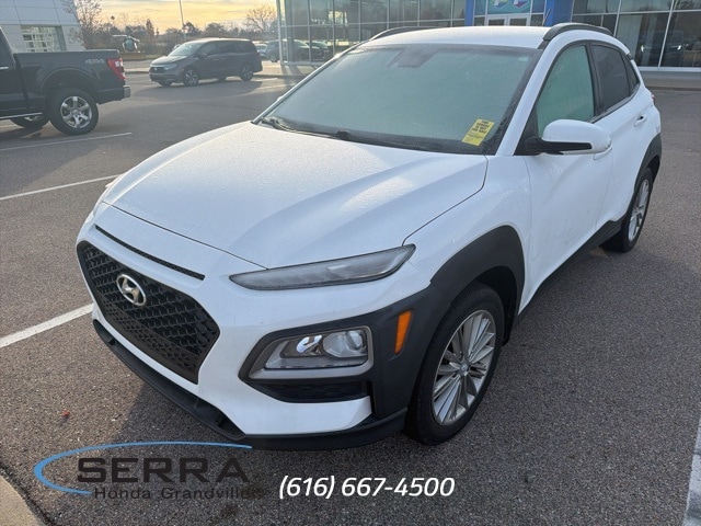 2021 Hyundai Kona SEL photo 2