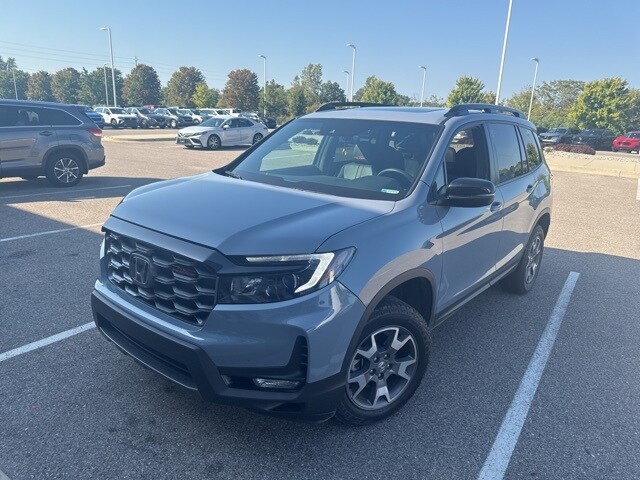 2023 Honda Passport TrailSport photo 3