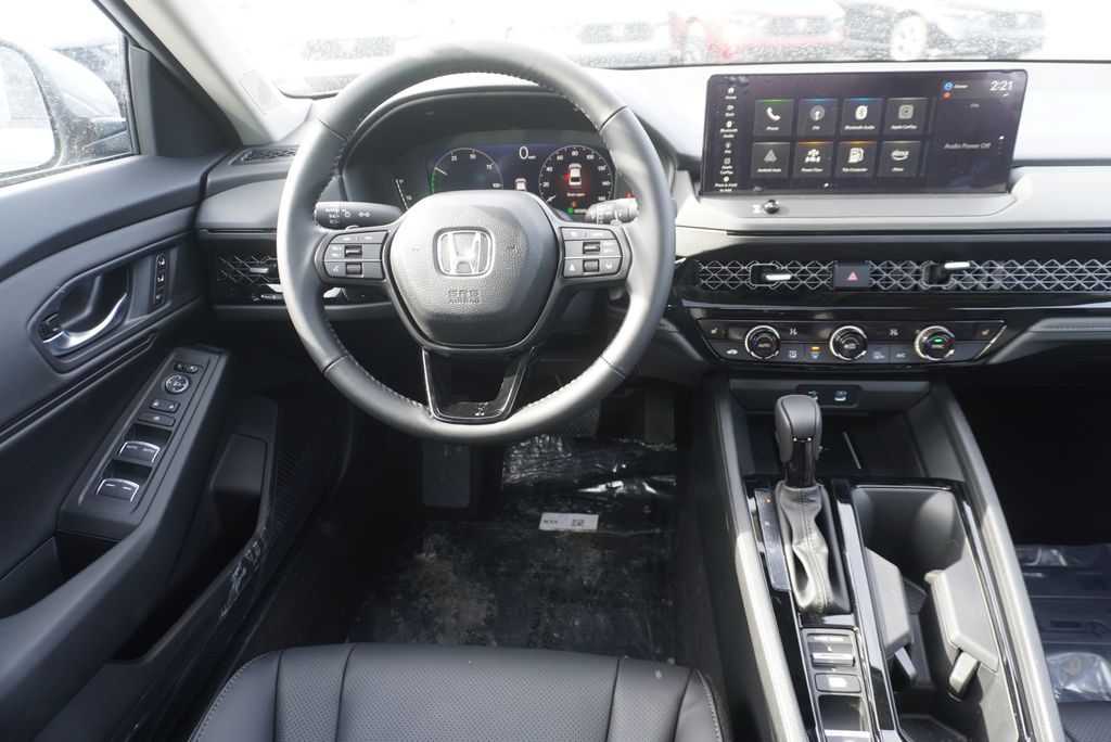 2026 Honda Accord Hybrid EX-L - Photo 14