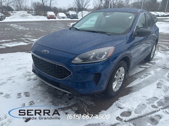 2022 Ford Escape SE's photo