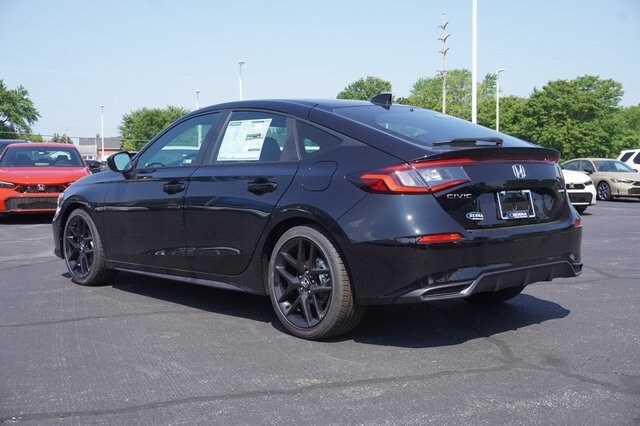 2026 Honda Civic Sport photo 3