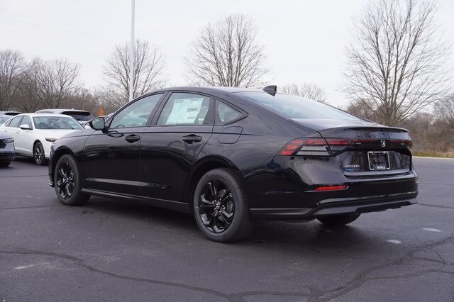 2025 Honda Accord SE photo 3