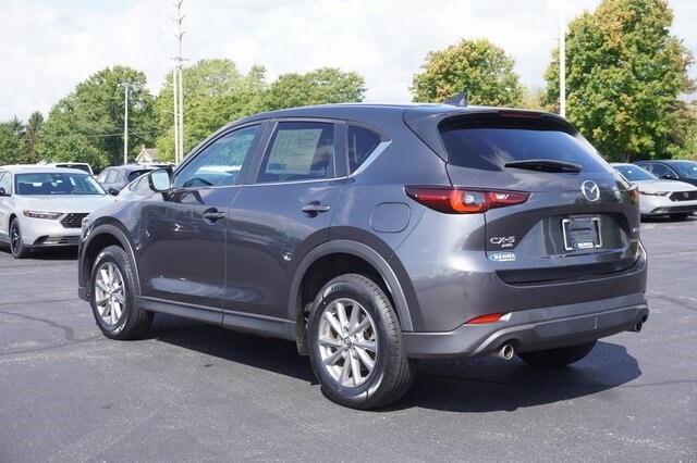 2022 Mazda CX-5 2.5 Select photo 3