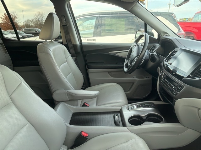 2023 Honda Ridgeline RTL photo 4