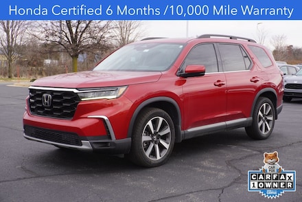 2024 Honda Pilot Touring SUV