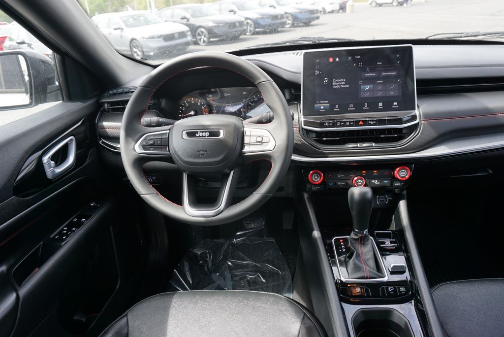 2023 Jeep Compass Trailhawk - Photo 14