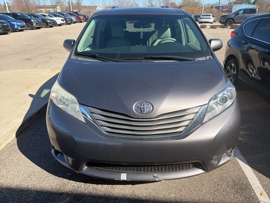 Used 2012 Toyota Sienna XLE with VIN 5TDDK3DCXCS035356 for sale in Grandville, MI