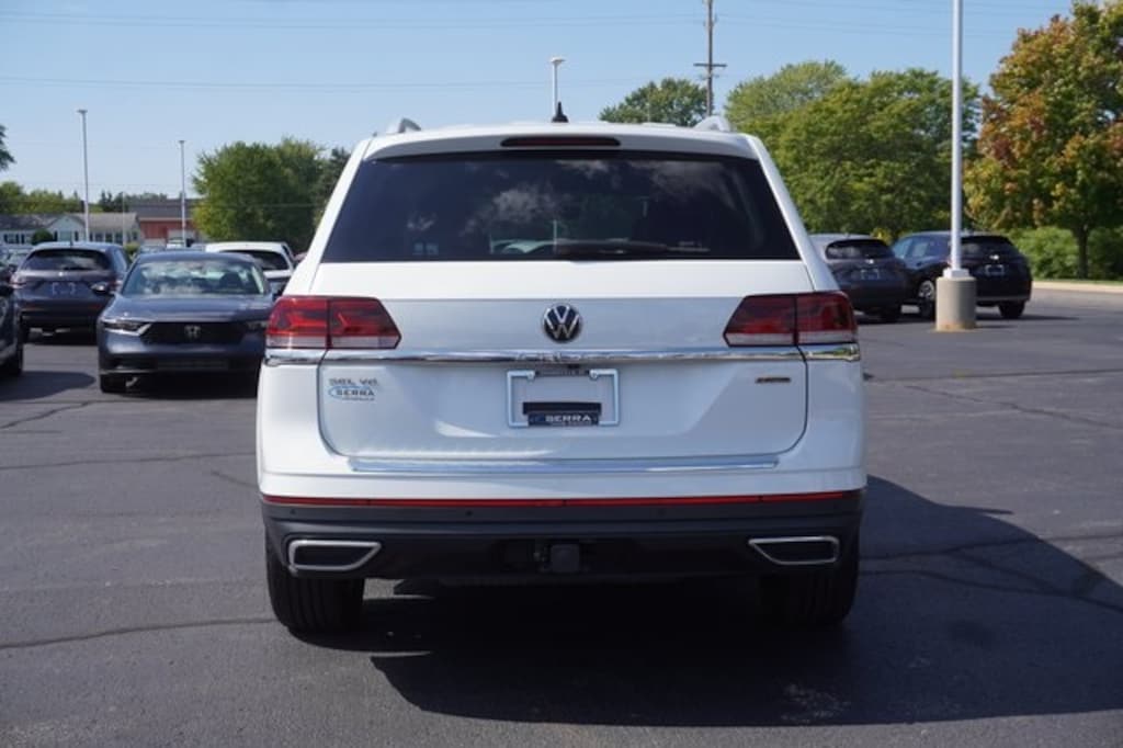 Used 2022 Volkswagen Atlas 3.6L V6 SEL SUV