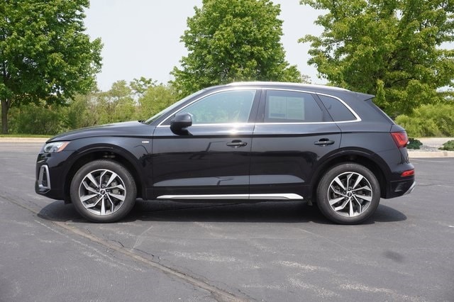 Used 2022 Audi Q5 Premium Plus with VIN WA1EAAFY3N2116627 for sale in Grandville, MI
