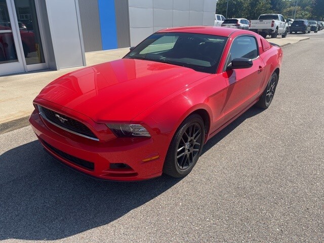 2014 Ford Mustang Base photo 2