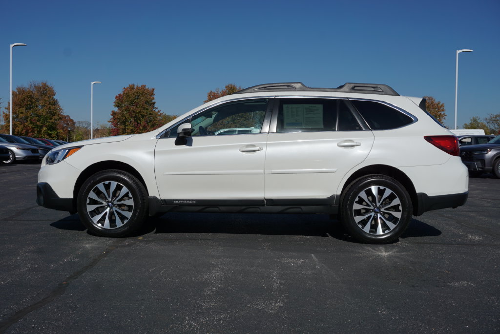 Used 2017 Subaru Outback Limited with VIN 4S4BSANC4H3301985 for sale in Grandville, MI