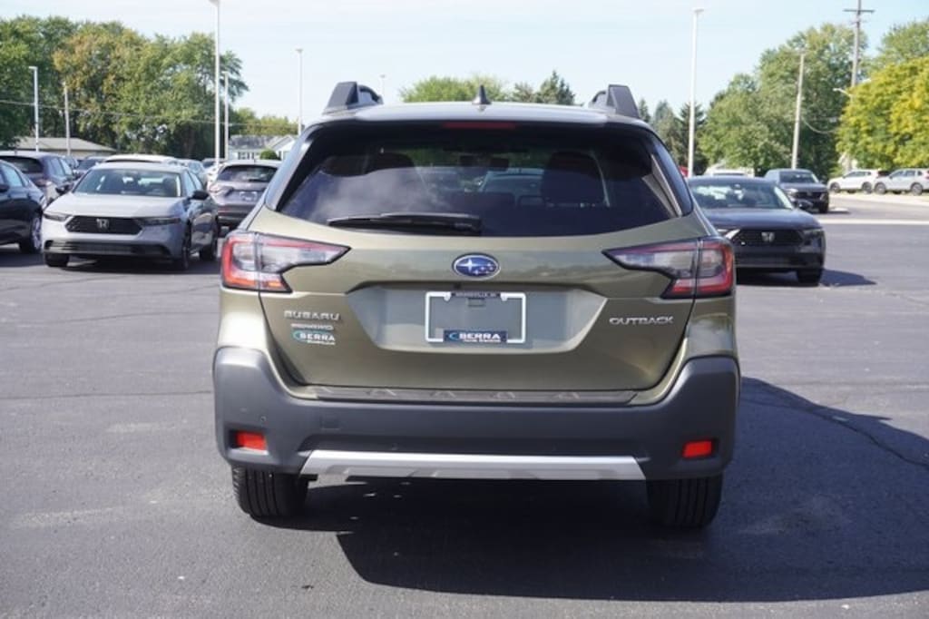 Used 2025 Subaru Outback Limited SUV