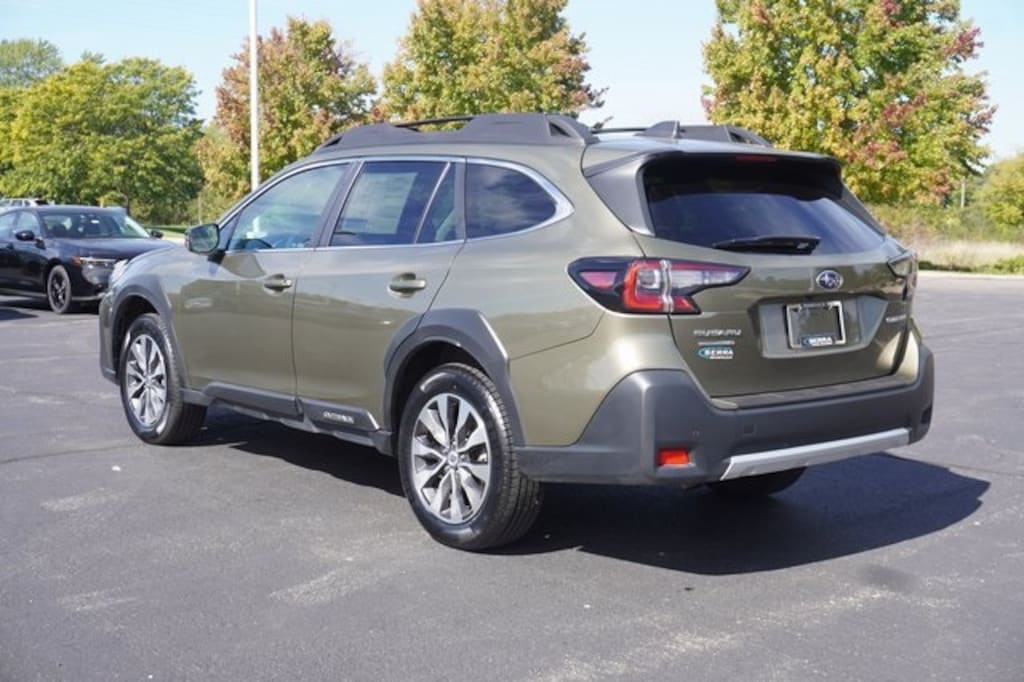 Used 2025 Subaru Outback Limited SUV